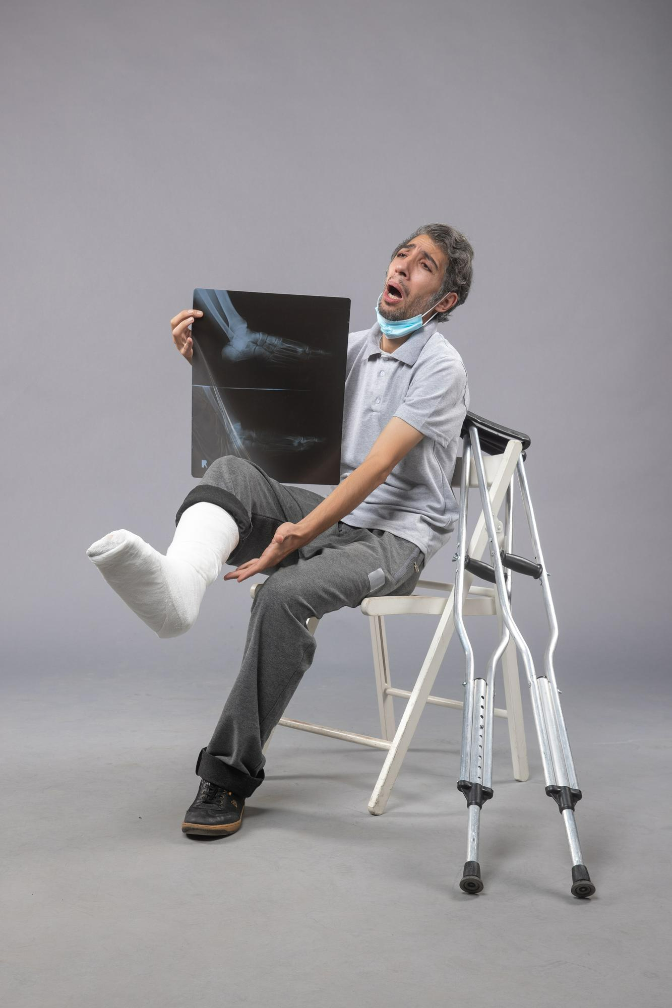 Best orthopedic in Kalyan treating joint pain at Vrindavan Hospital