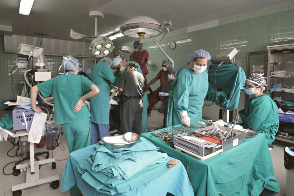 Emergency Care in Kalyan warning signs