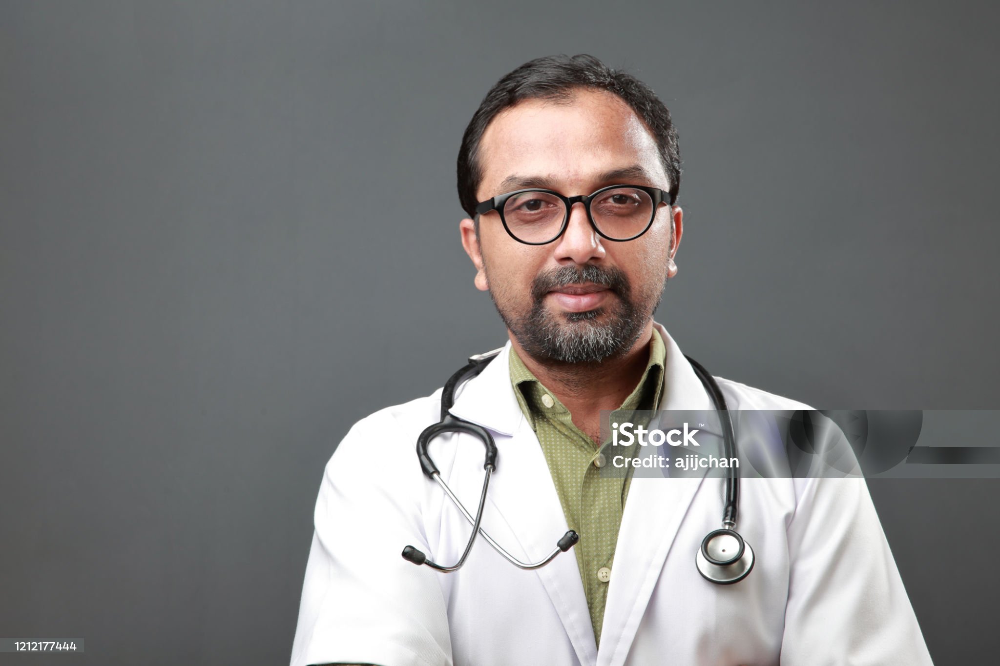 Dr. Raja Jha